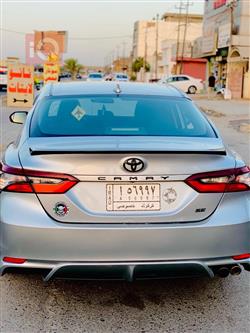 تۆیۆتا کامری